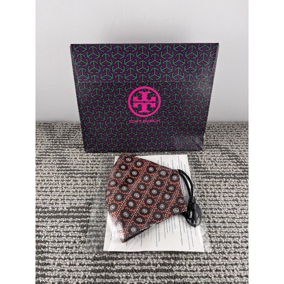 Tory Burch Face Mask New/Sealed Brown Geometric Print - Picture 1 of 4